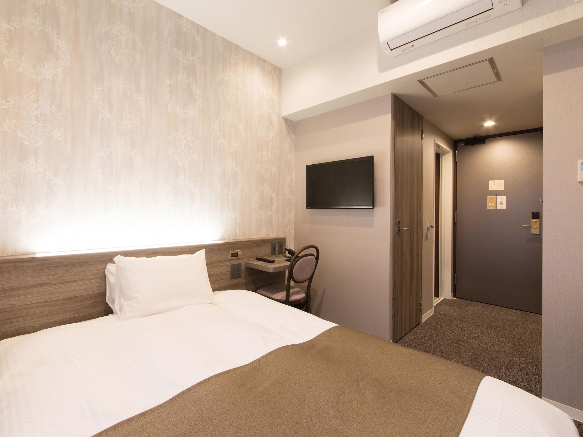 S.Training Center Hotel Osaka Buitenkant foto